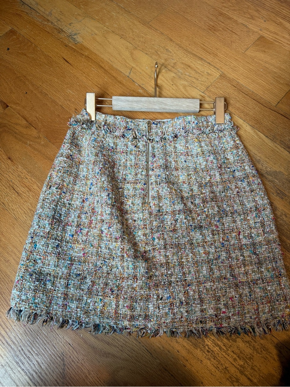Walter Baker Cream Multicolor Tweed Mini Skirt with Gold Buttons - Picture 6 of 8